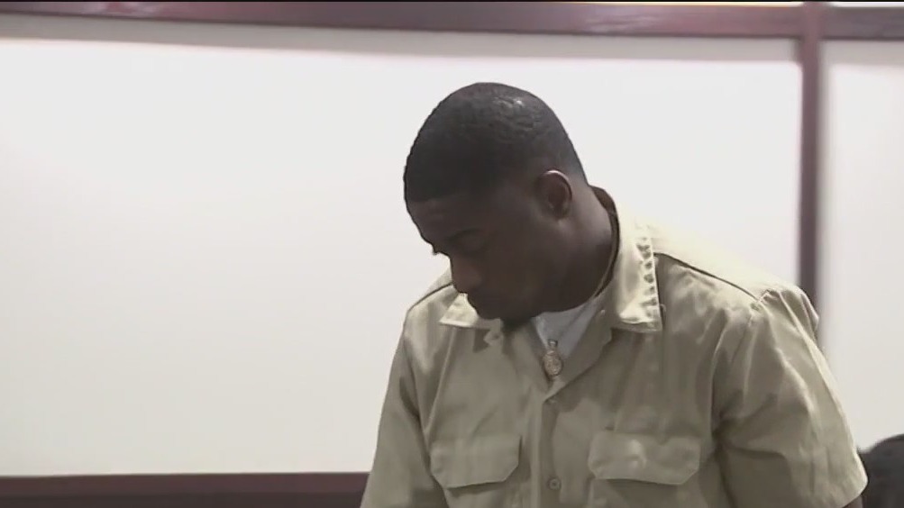 Violent robbery suspect pleads guilty to all charges